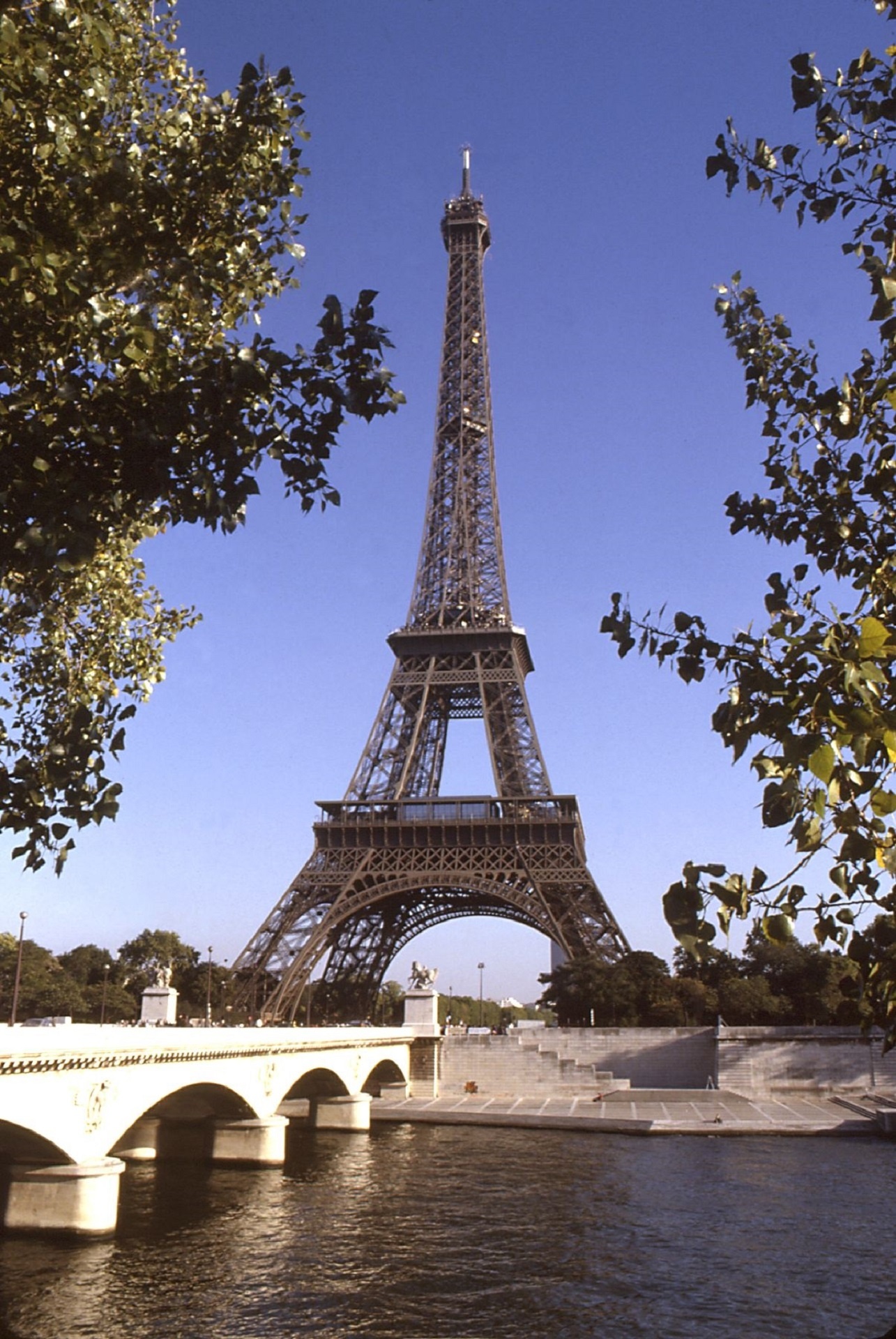 Eiffel Tower In Paris Free Stock Photo - Public Domain Pictures