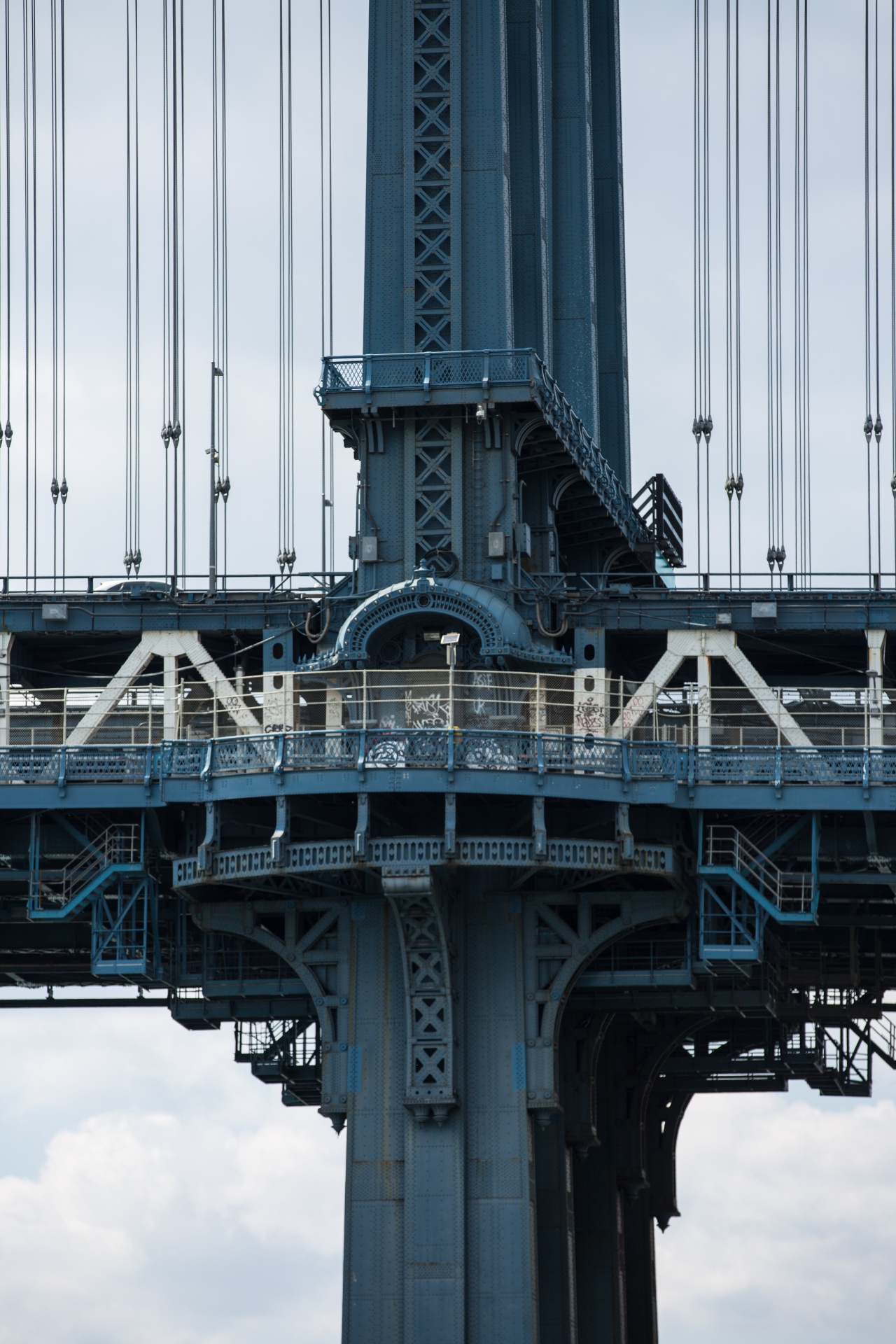 本杰明・富兰克林桥梁，正式地称本富兰克林桥梁，跨过加入费城的特拉华河 库存照片 - 图片 包括有 端口, 建筑: 76793468