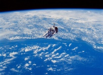 Astronaut în spațiu