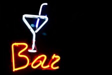 Bar di neon