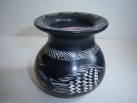 Scolpito vaso nero africano