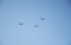 Jets fliegen in Formation