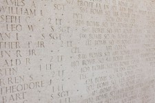 Memorial perete text
