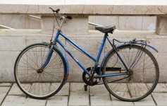 古い自転車