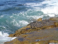 岩石和冲浪