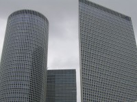 Tři mrakodrapy
