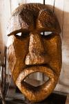 Máscara de religiosas em madeira