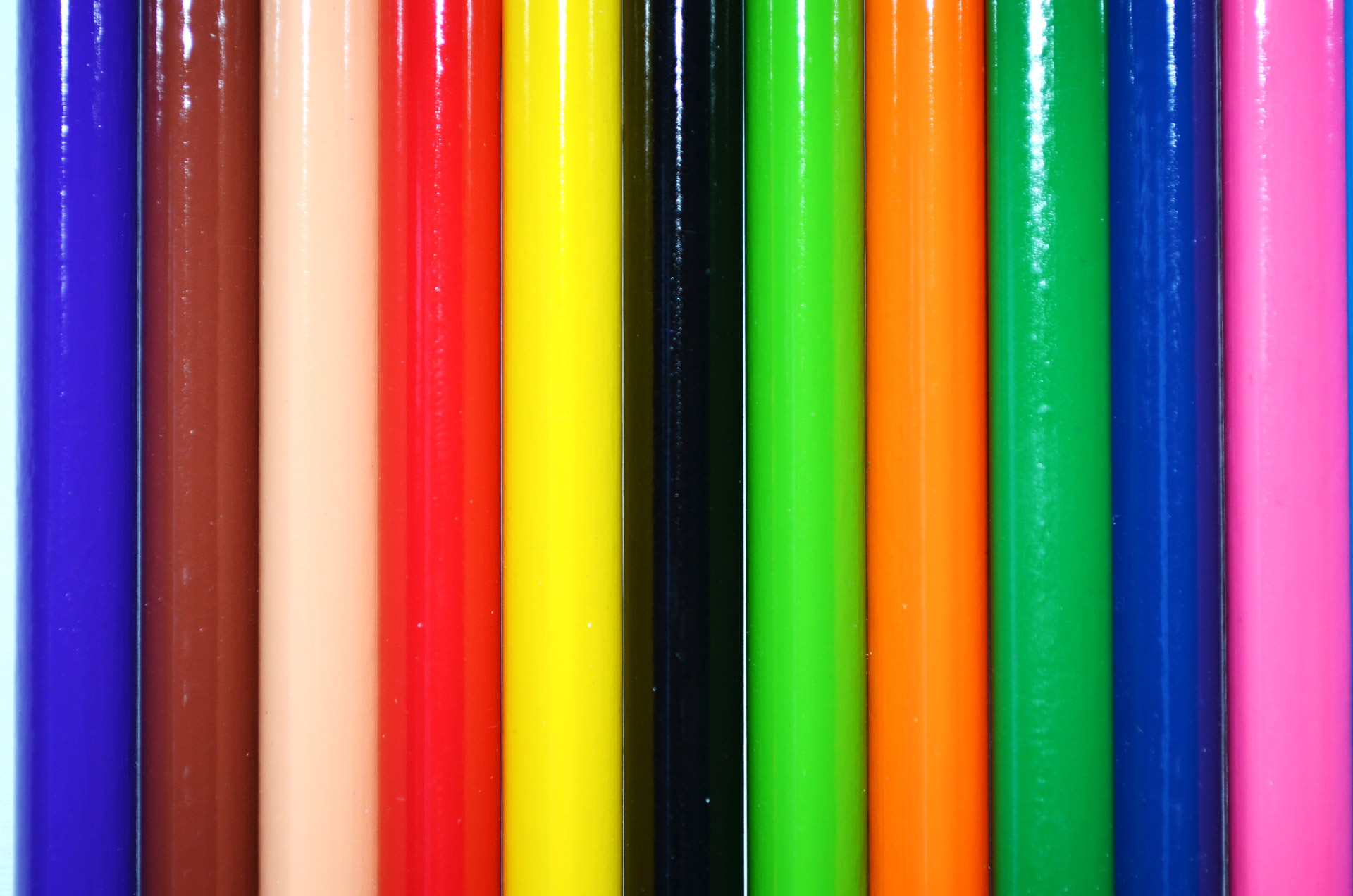 colored-pencils-free-stock-photo-public-domain-pictures
