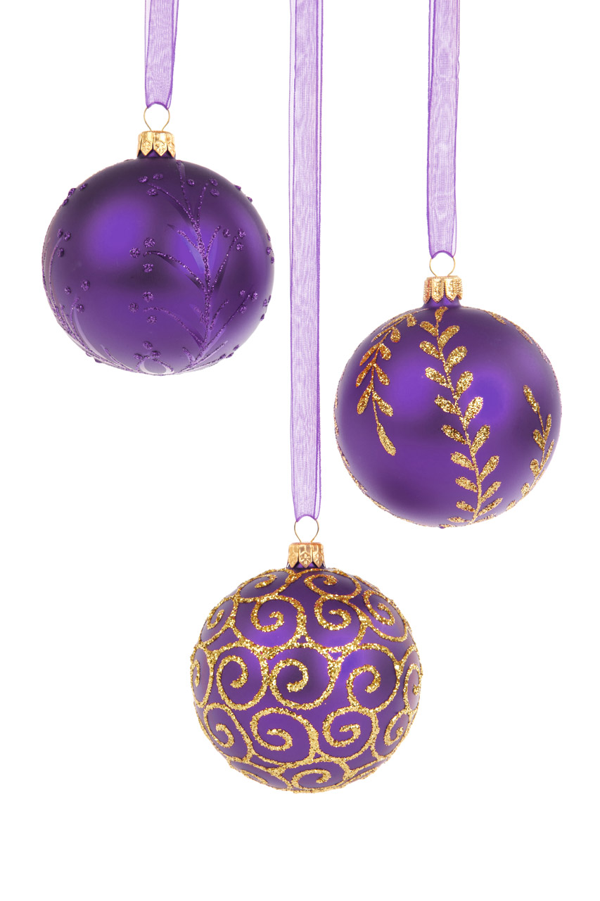 Púrpura adornos de Navidad