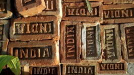 “印度”砖头