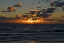 Восход солнца на пляже