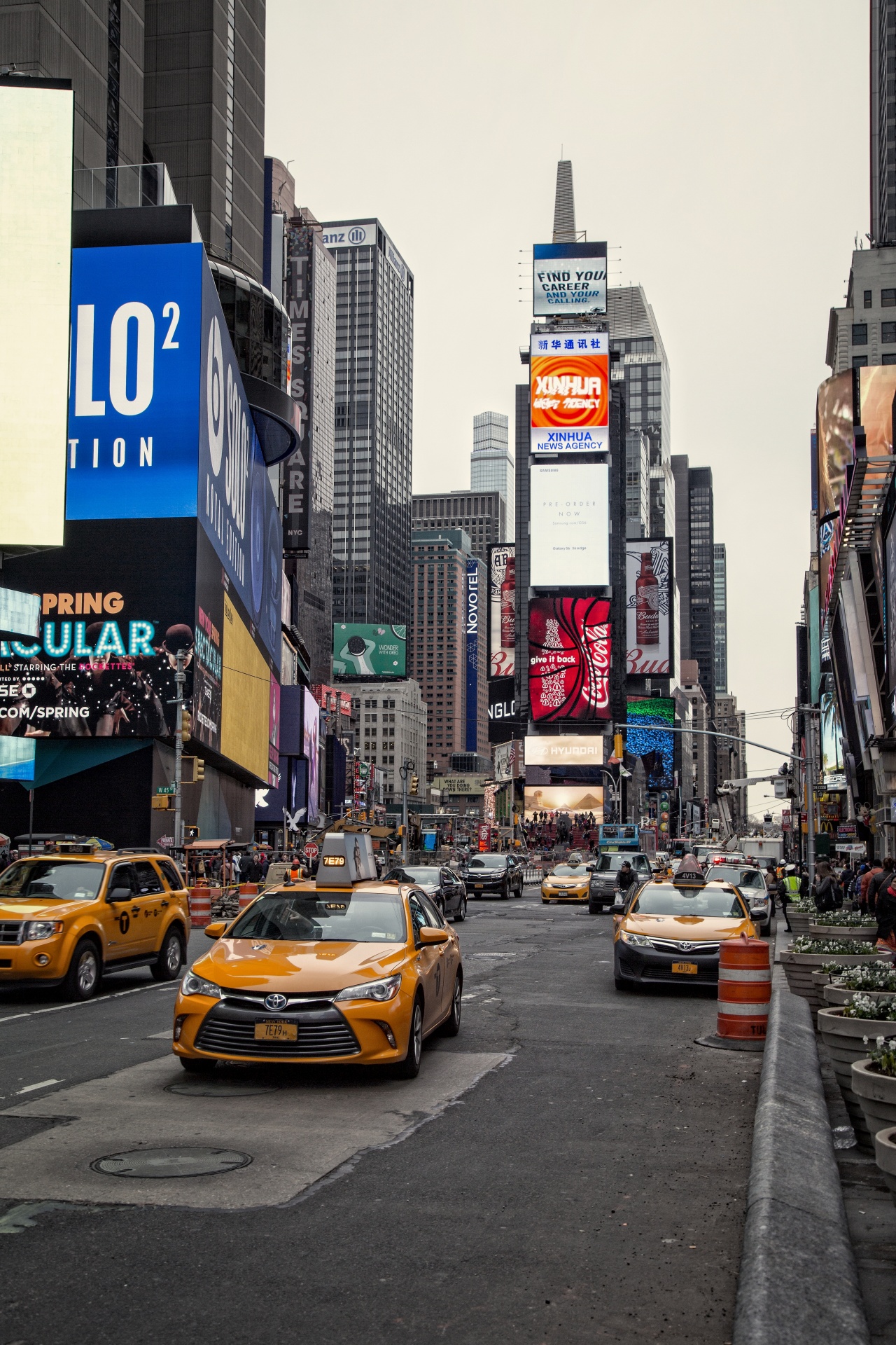 time-square-new-york-free-stock-photo-public-domain-pictures