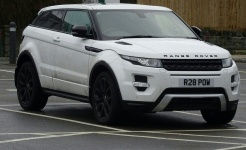 Range Rover blanc