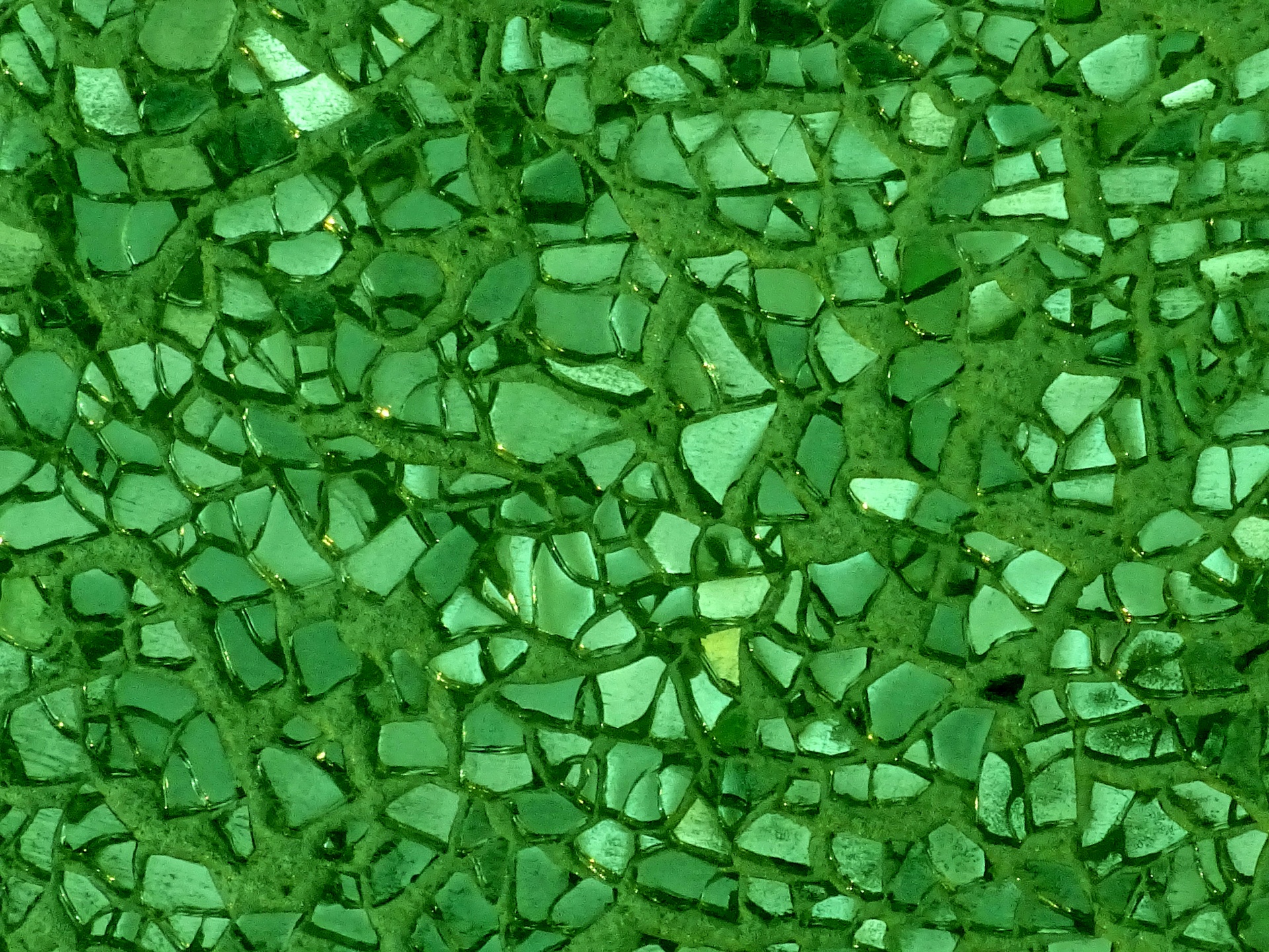 绿色碎玻璃背景