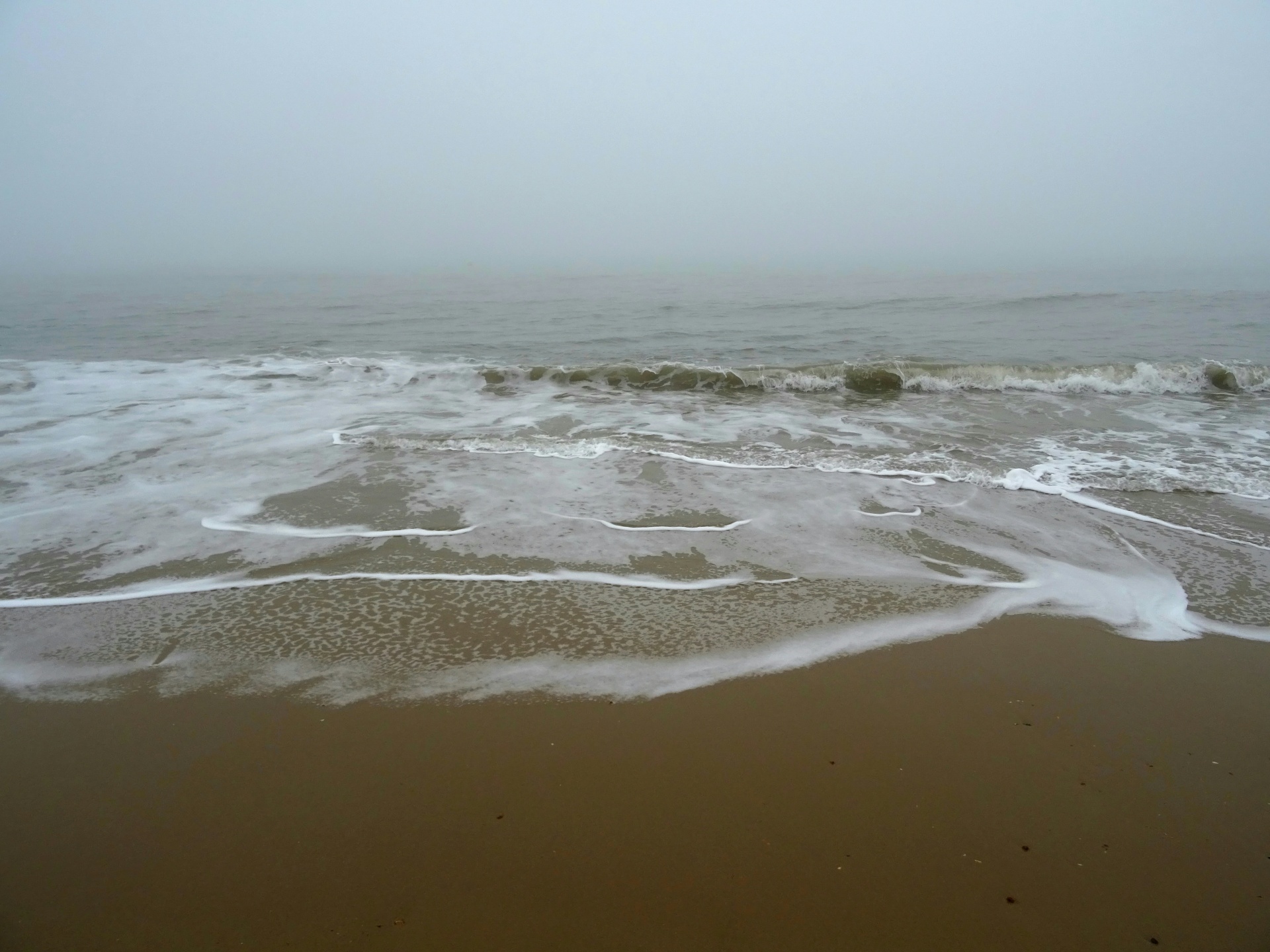 薄雾地平线海洋海岸