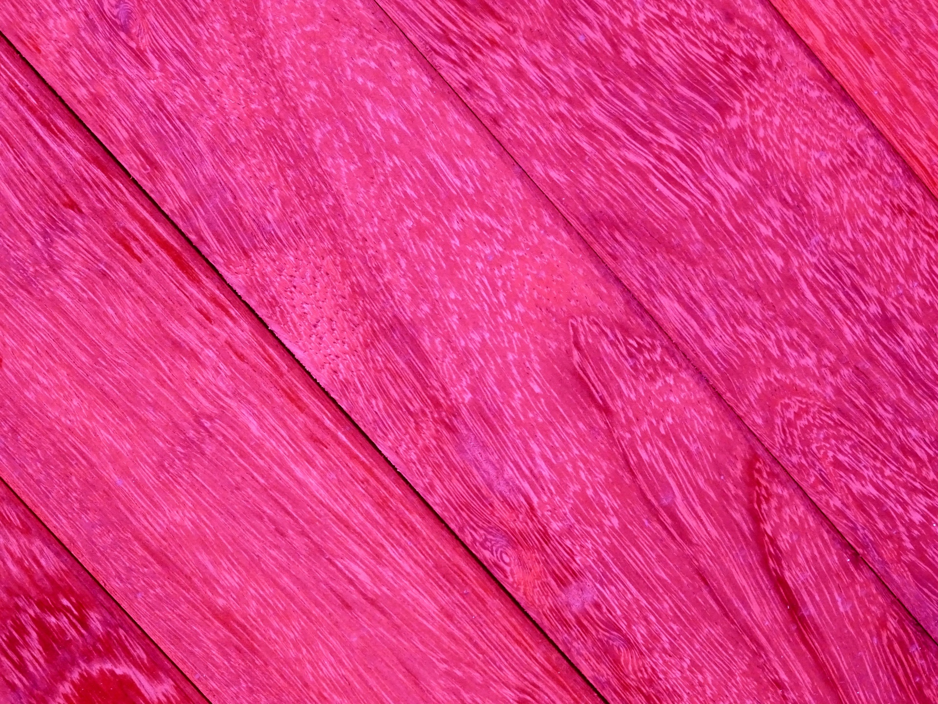粉红色的木纹背景
