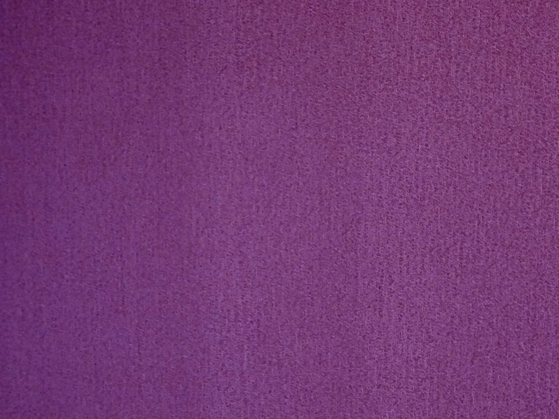 紫色的细颗粒背景