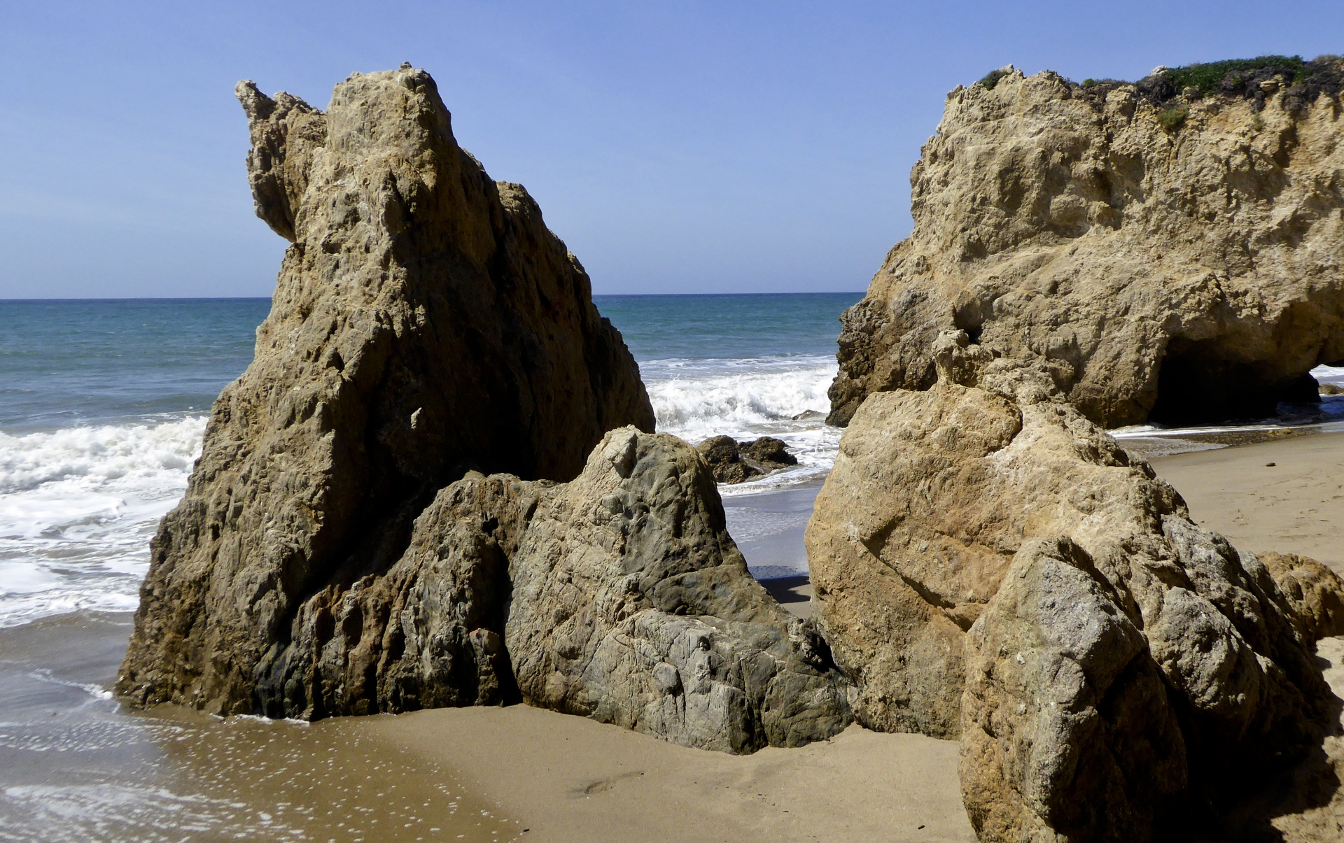 岩石在海岸