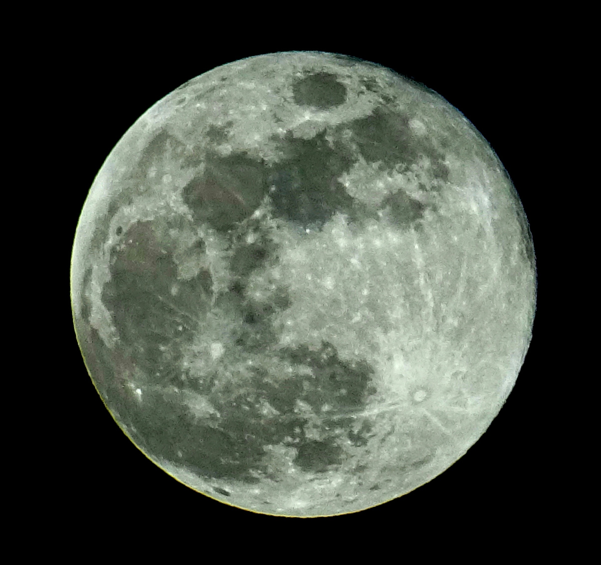 月亮在2017年3月12日