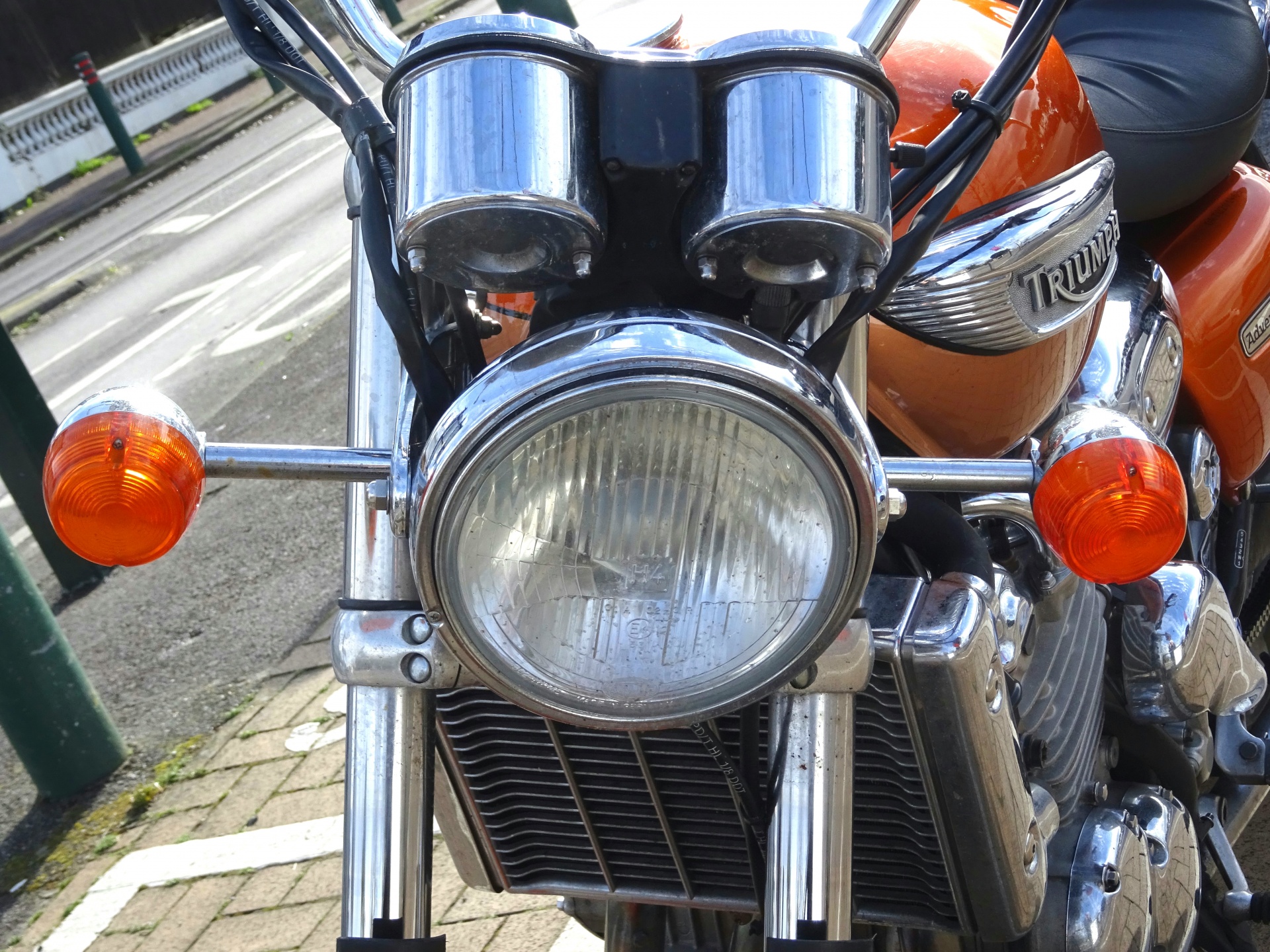Triumph Motorcycle fari