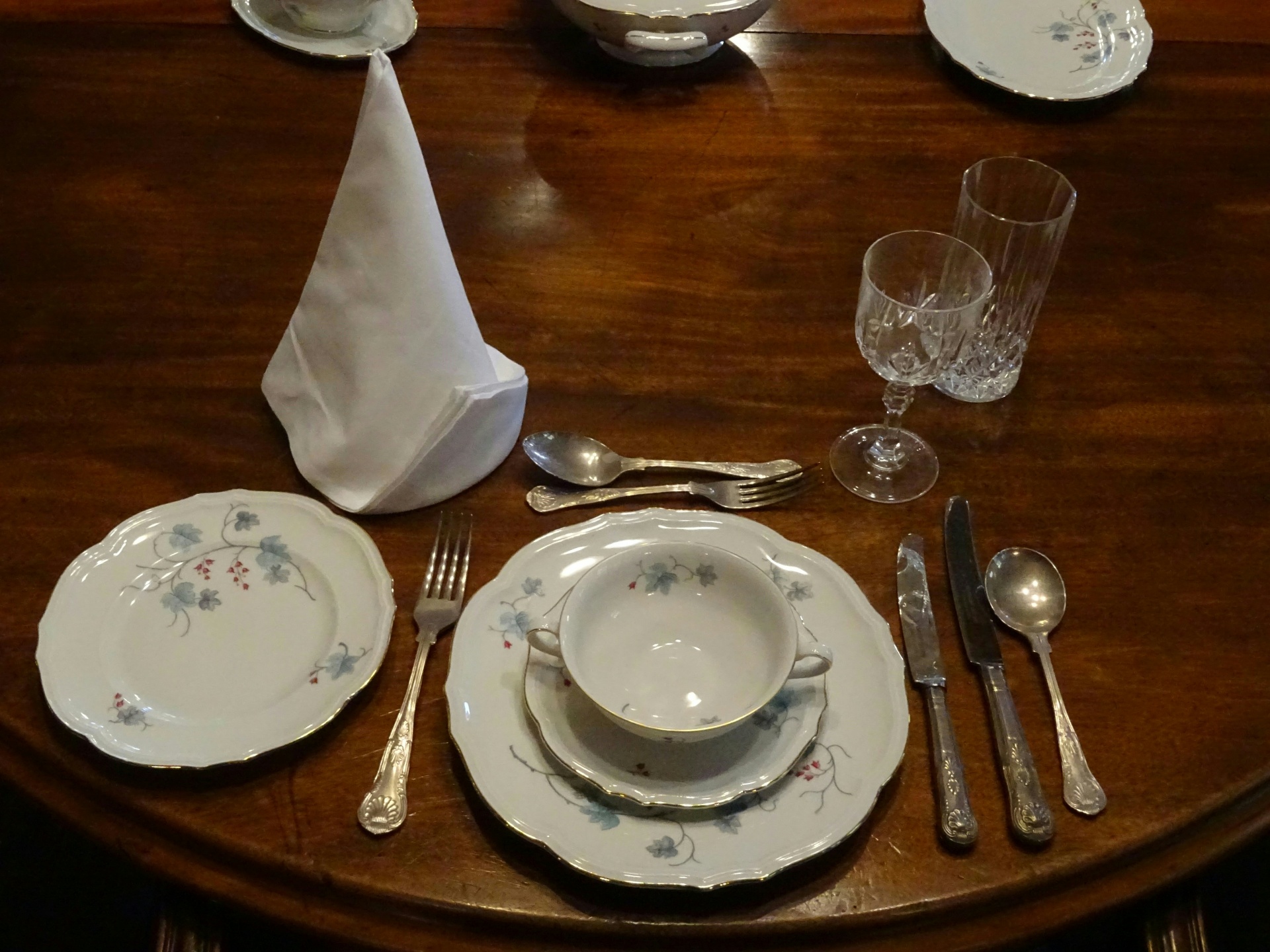Tavolo da pranzo in stile vittoriano