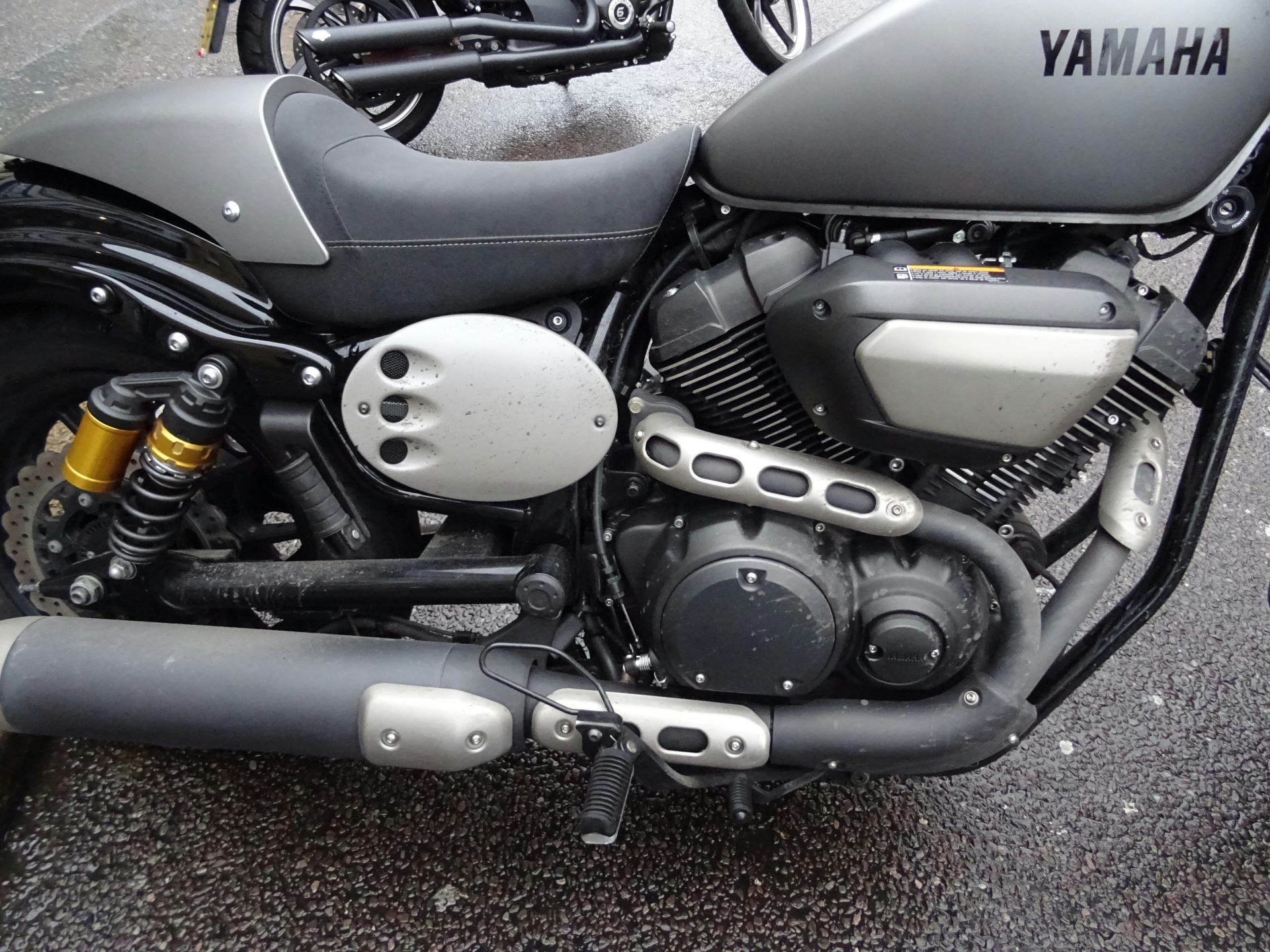 雅马哈950cc摩托车发动机
