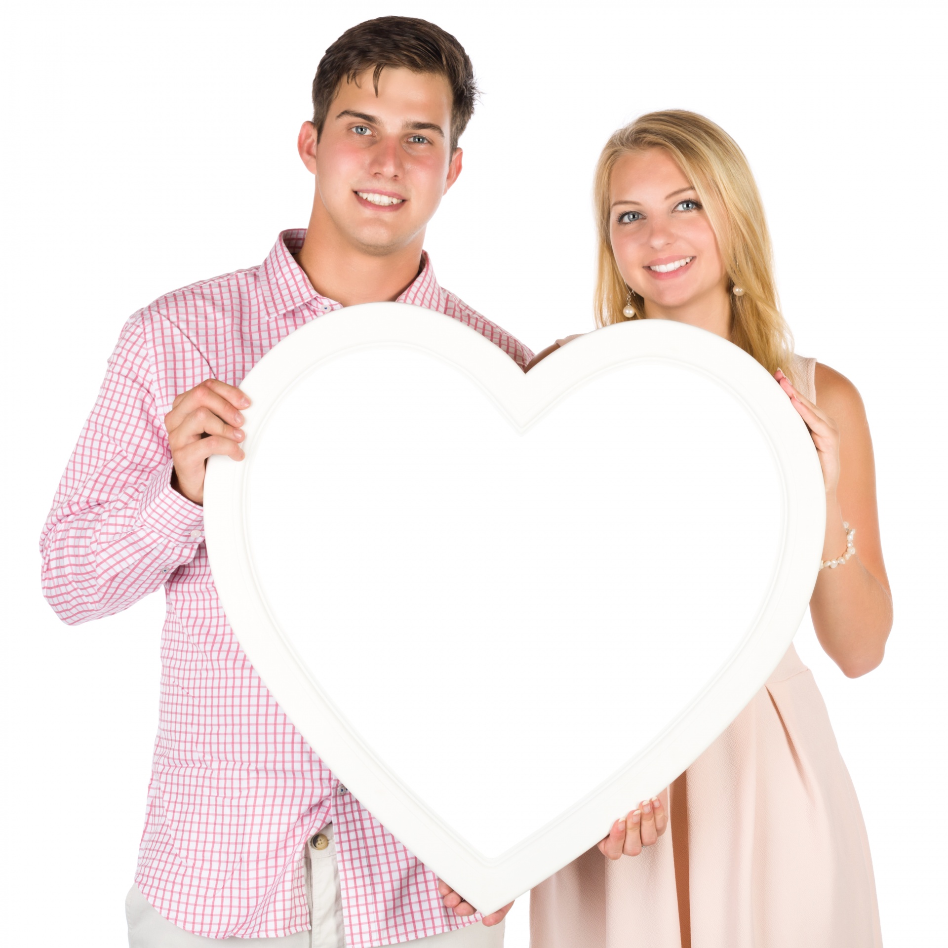 https://www.publicdomainpictures.net/pictures/210000/velka/young-couple-with-a-heart-1485860963Mdn.jpg
