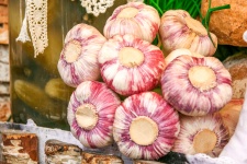 Garlic - garlic bulb