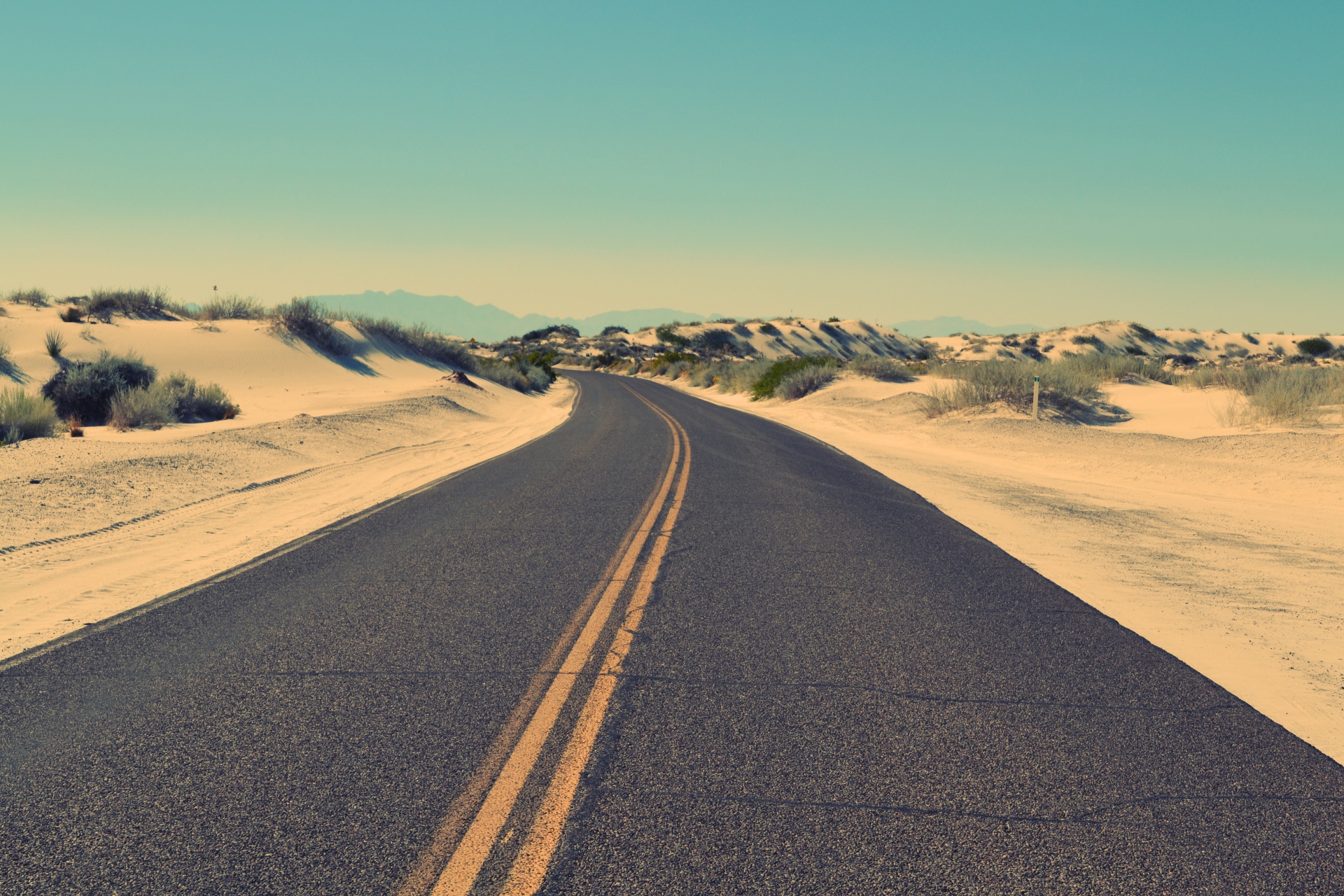 Road egy sivatagi