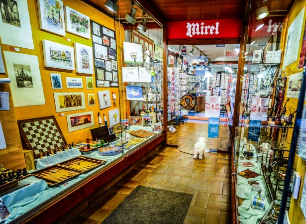 Shop In Barcelona Spain Free Stock Photo - Public Domain Pictures