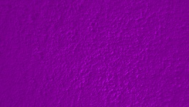 Muro enlucido de color púrpura