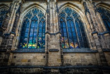 Okna katedry św