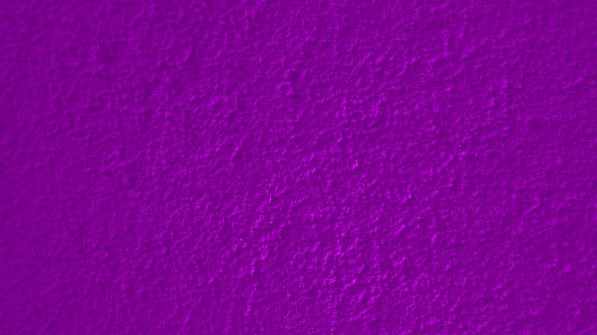 Muro enlucido de color púrpura