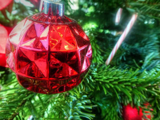 Geometric Red Ornament Free Stock Photo - Public Domain Pictures