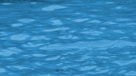 Fundo azul da água da piscina