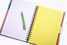Notebook s perem