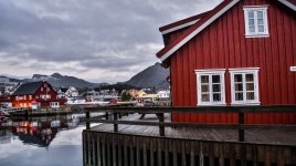 Rode hutten op de Lofoten