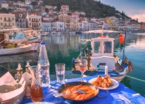 Meeresfrüchte mit griechischer Aussicht