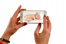 Smartphone Baby Photo
