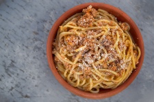 Ciotola di spaghetti alla bolognese