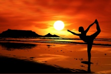Yoga silhouet zonsondergang