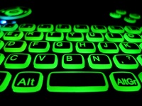 Azerty klávesnice zelené podsvícení