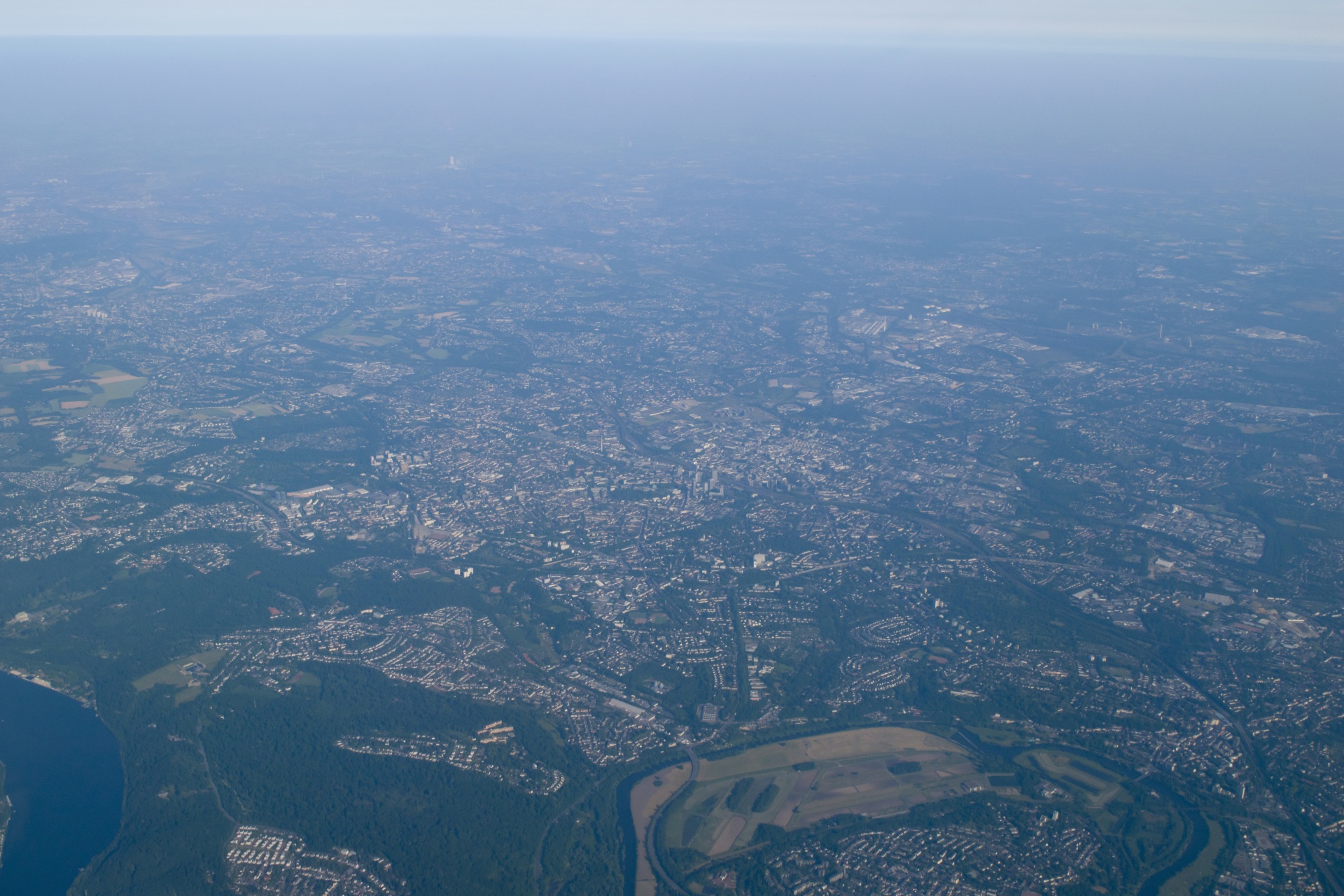 Airplane View Dusseldorf 924