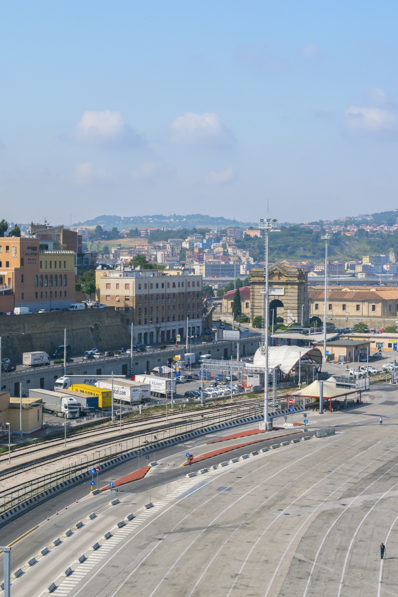 Ancona 655