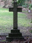 Begravningskorset i ett kyrkogård