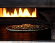 Pizza in de oven