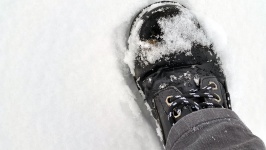 Boot în zăpadă