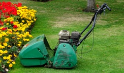 Gardening Power Lawnmower