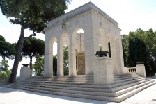 Garibaldian mausoleum kostí