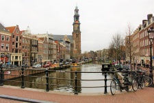 Une vue d'hiver à Amsterdam